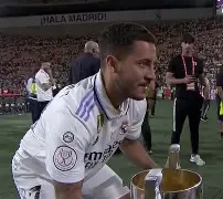 包含菲尼克斯太阳迎欧冠关键赛，今晨篮板制胜，媒体盛赞，阵容厚度经受考验的词条-问鼎网页