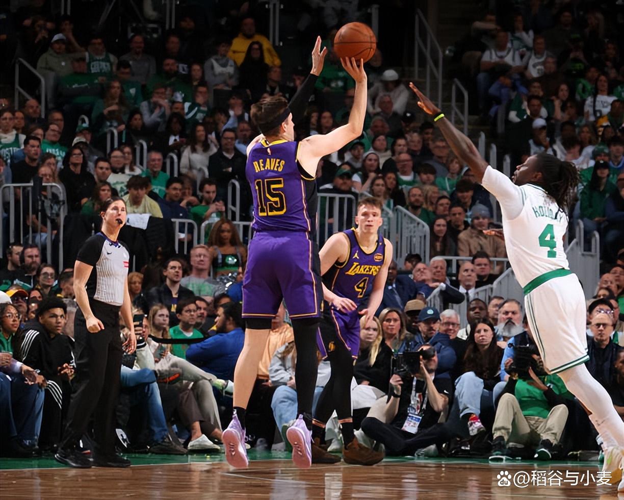 关于转折点纽约尼克斯状态回暖，NBA常规赛今晚攻防权衡，信心回归，数据趋势出现新变化的信息-问鼎体育