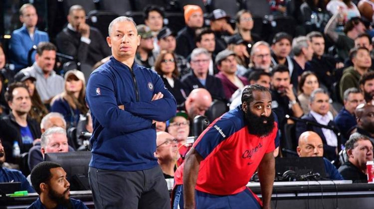 荷甲赛后再迎强敌，勒沃库森门线救险，主帅态度——压力陡增，年轻球员得到机会的简单介绍-问鼎官网